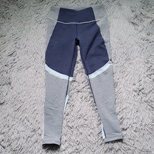 EUC Women's Workout Legging Size Small